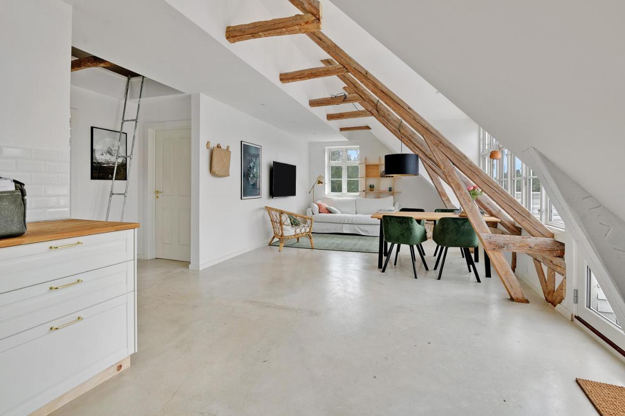 Sunny 1St Floor Apartment Tisvildeleje Εξωτερικό φωτογραφία